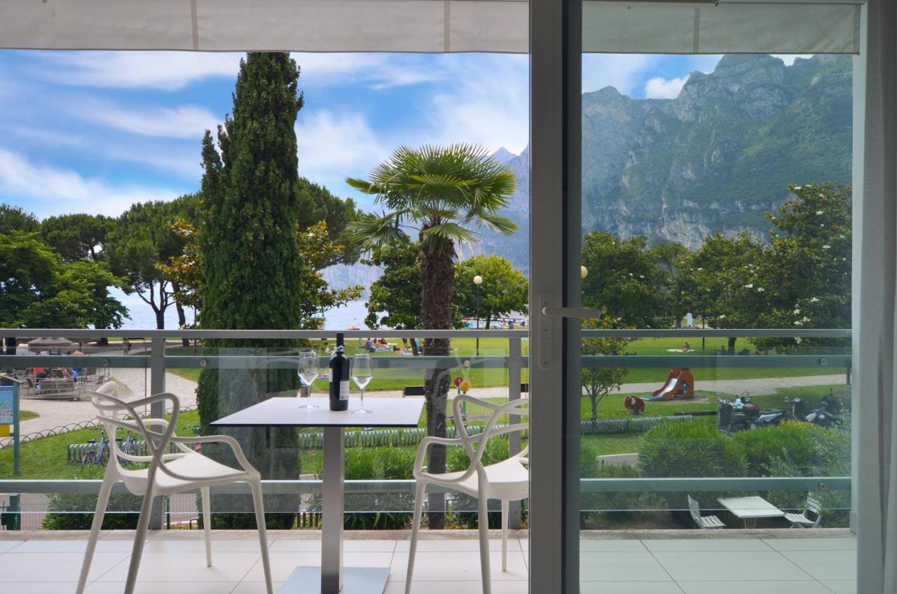 Club Nautico - Phoenix Studio Lake View Riva del Garda Eksteriør bilde